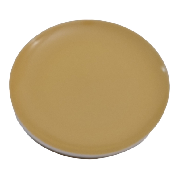 Crate and Barrel Yellow Plates 8.5" Salad Snack Luncheon Set of 4 - Picture 4 of 8